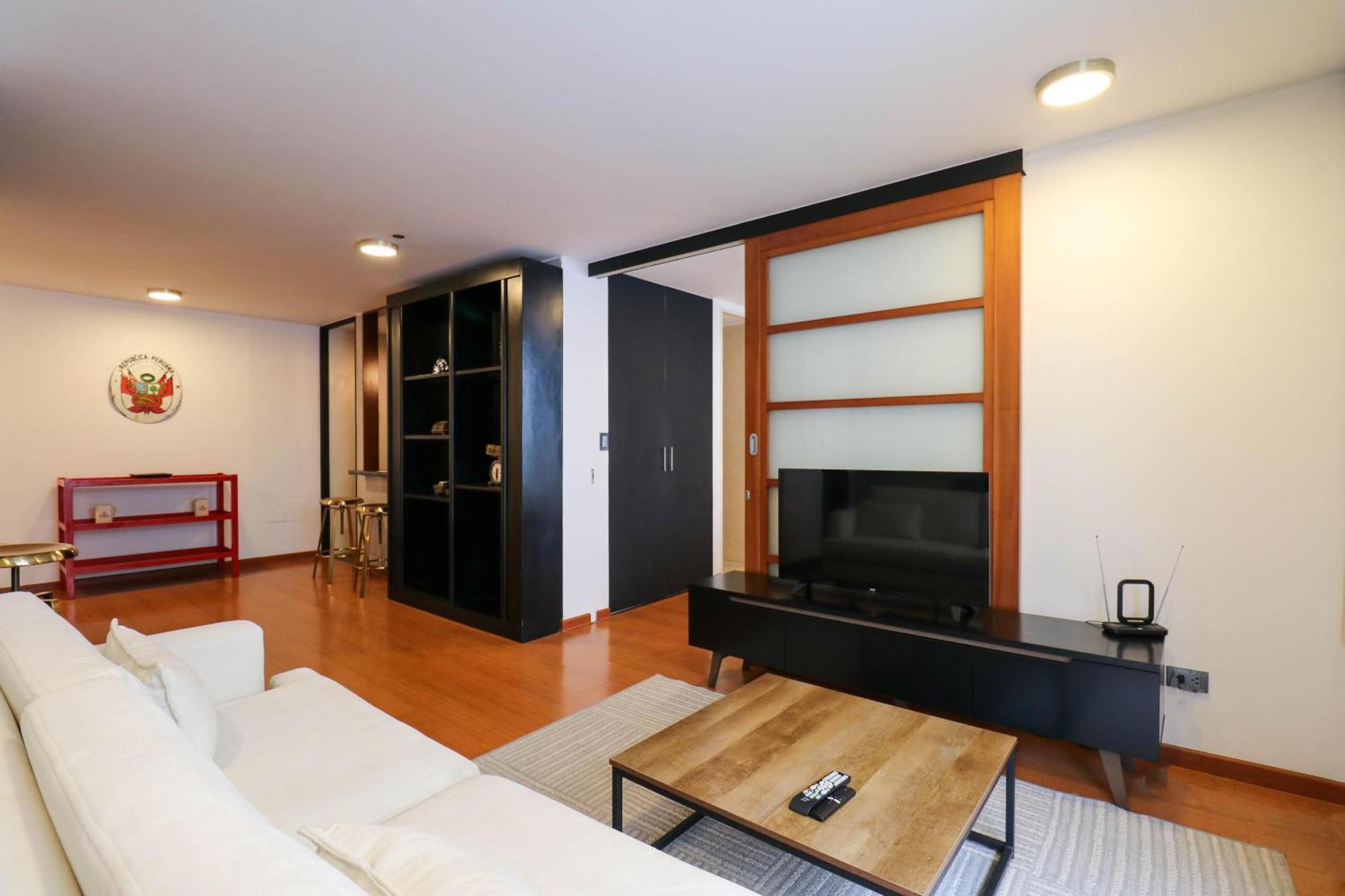Art Deco 1br With Pool View In Barranco Apartamento *